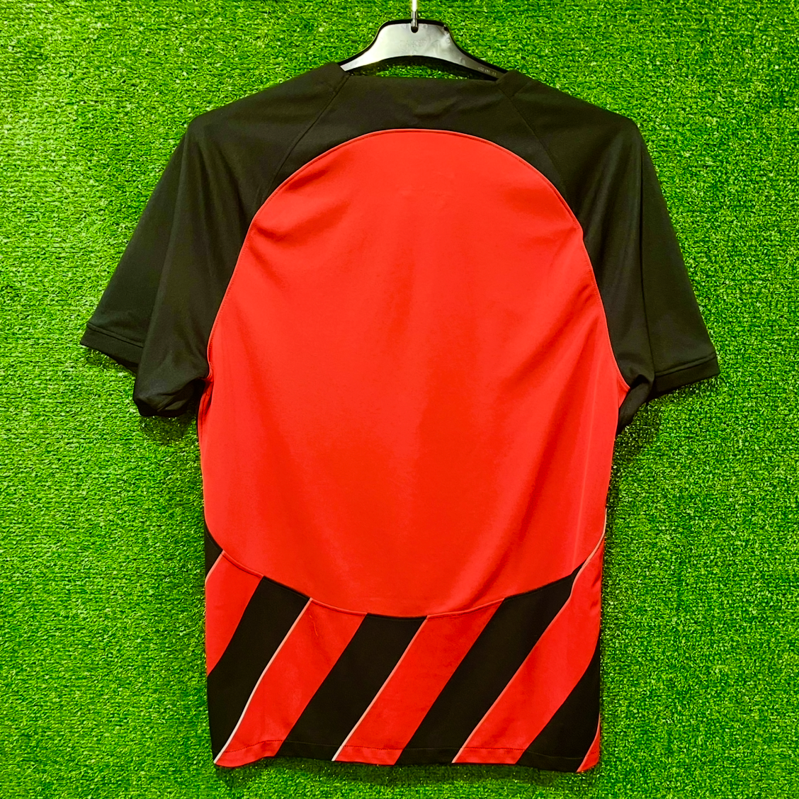 Koszulka Piłkarska Eintracht Frankfurt - 2023/2024 Home [M] - 9,5/10