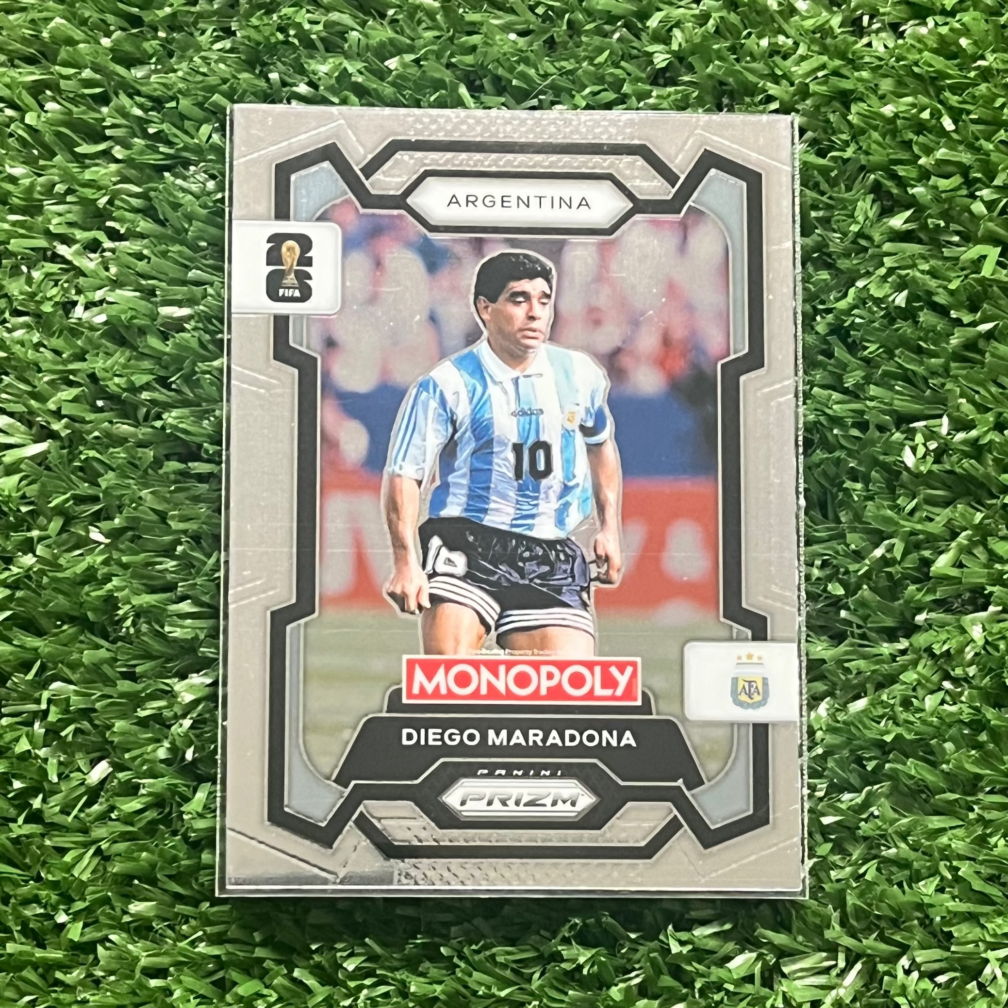 HASBRO Monopoly Panini Prizm: FIFA Word Cup 2026 Base Card | Diego Maradona - Argentyna